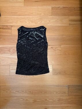 Black Sleeveless Textured Animal-Print Tank Top